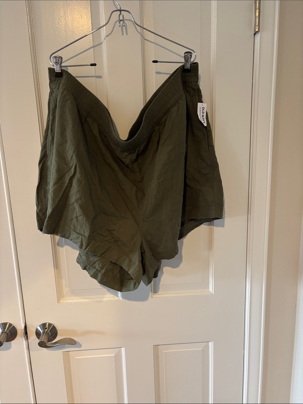 Old Navy Olive Green linen shorts